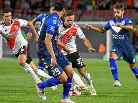  River visita a Velez esta noche: horario, TV y formaciones
 