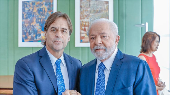  Lula da Silva retomó la idea de una moneda común en el retiro de presidentes en Brasilia
 