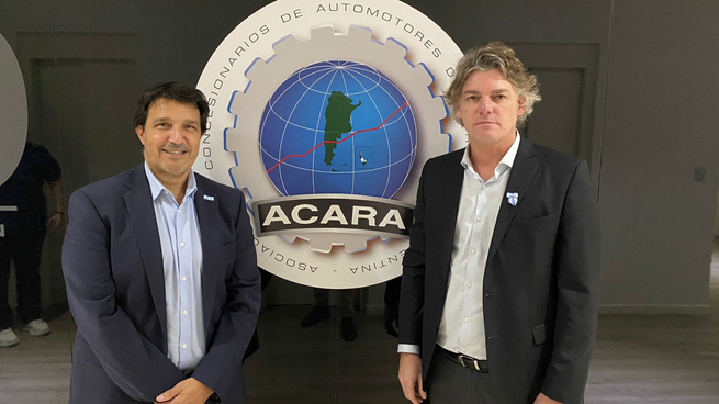  Leasing Argentina y ACARA acuerdan trabajar para reducir costos de financiamiento de autos 
 