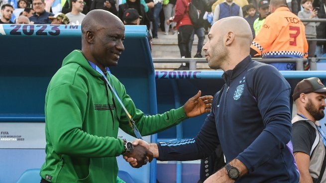  Tras la derrota, Javier Mascherano presentó su renuncia a la selección juvenil 
 