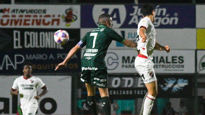  Sarmiento y Newell's abrieron la fecha con un empate aburridísimo
 