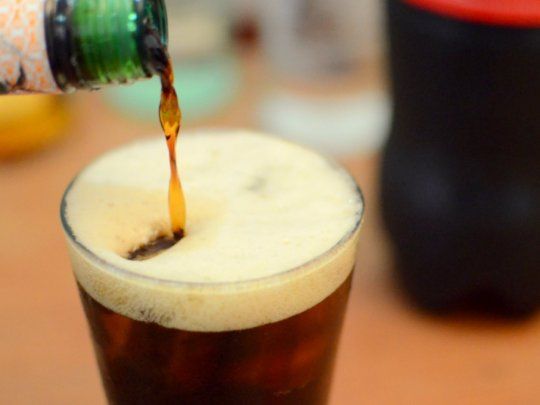  Dólar Fernet: se inicia la polémica en Córdoba tras una medida del Banco Central
 