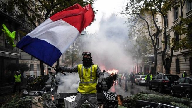  Francia: nuevas protestas y último intento para derogar la reforma jubilatoria
 