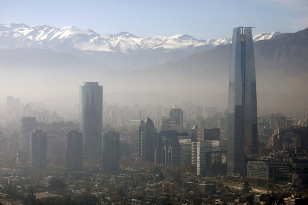 La OCDE también mejora las proyecciones para el desempeño de la economía en Chile y espera que el PIB se contraiga 0,1%