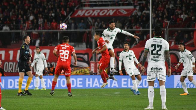  Independiente recibe a Sarmiento con la misión de alejarse del fondo
 