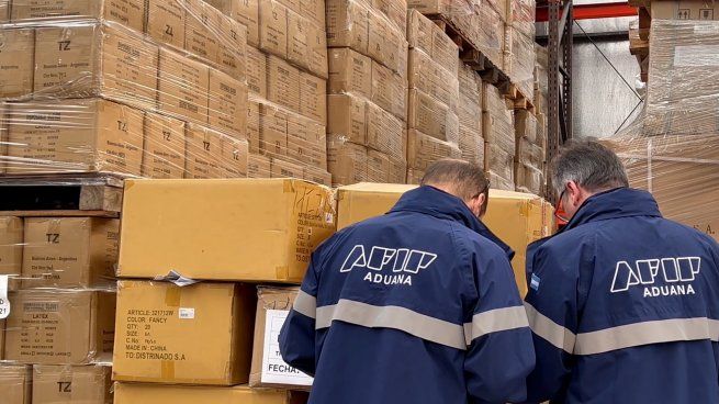  Operativo de Aduana: secuestraron mercadería irregular por casi $190 millones
 