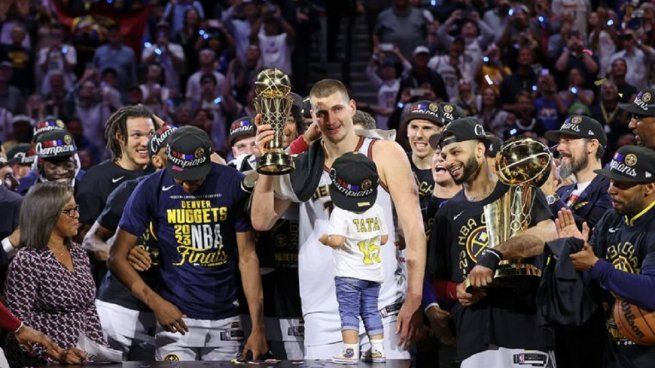  NBA: Denver Nuggets hizo historia y se consagró campeón tras vencer a Miami Heat
 