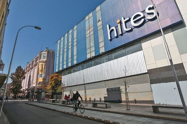 Hites insiste en que no es propietaria de la ropa falsificada incautada y evalúa acciones legales