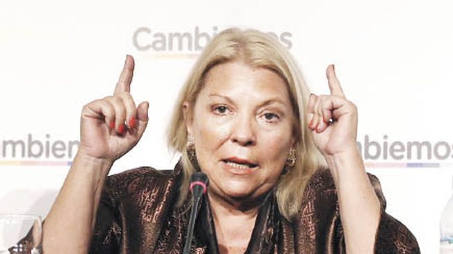  Interna en Juntos por el Cambio: Elisa Carrió dijo que Mauricio Macri quiere 