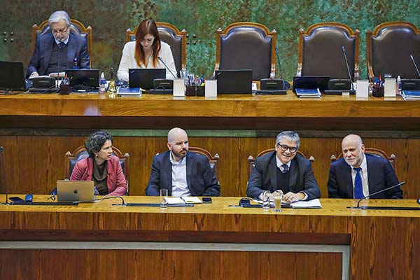 Aumento del bono invierno supera el primer trámite en el Congreso y ahora será analizado por el Senado