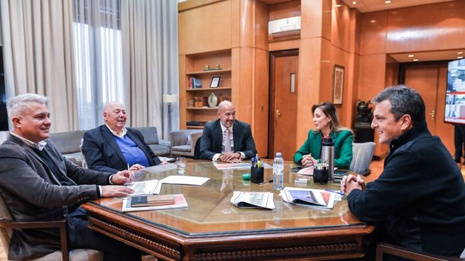  La Aceitera General Deheza invertirá u$s54 millones para producir bioetanol en Córdoba
 