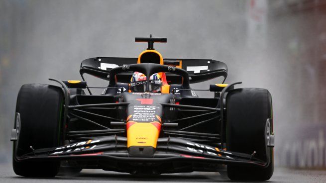  Formula 1: ni la lluvia ni una jornada caótica pudieron con Verstappen
 