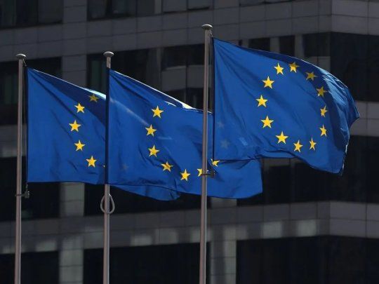  La Unión Europea busca redefinir su relación con China
 