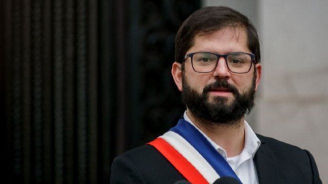  Boric le pidió a Taylor Swift que incluya a Chile en su gira por la región
 