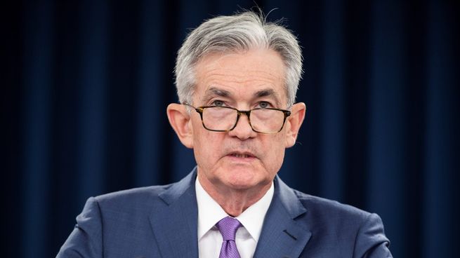  Powell admite que la Fed enfrenta un camino difícil para controlar la inflación 
 