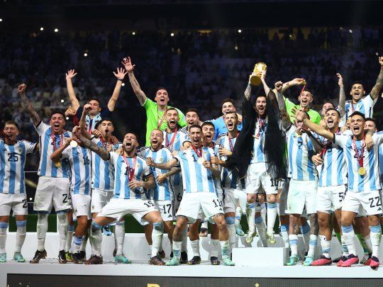  El campeón y su premio: Argentina recibió los u$s 10 millones de la Conmebol
 