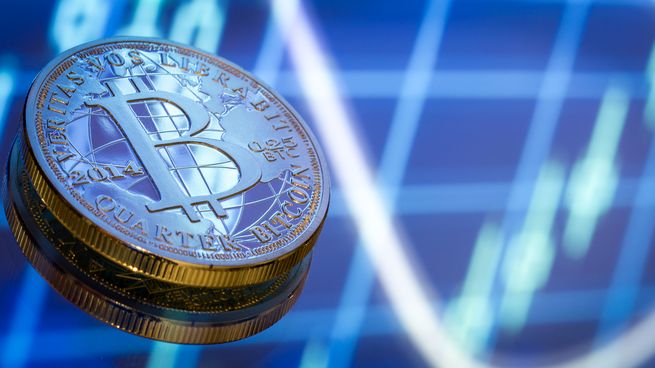  El Bitcoin alcanza los u$s30.000: los 4 datos claves que impulsaron la suba 
 