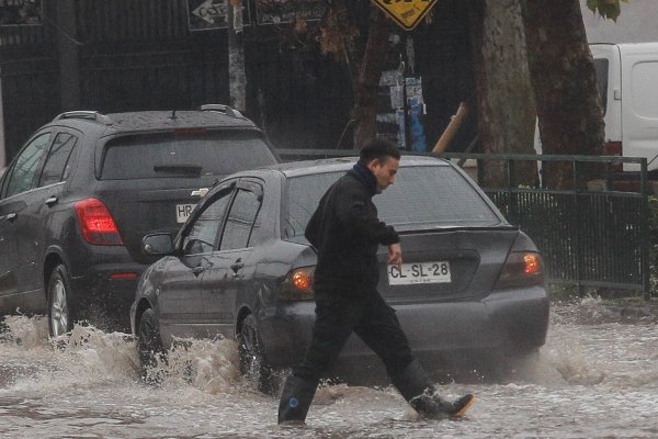 Aguas Andinas e intensas lluvias en la RM: 