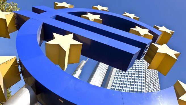  Euro hoy y Euro blue hoy: a cuánto cotizan este sábado 24 de junio de 2023
 