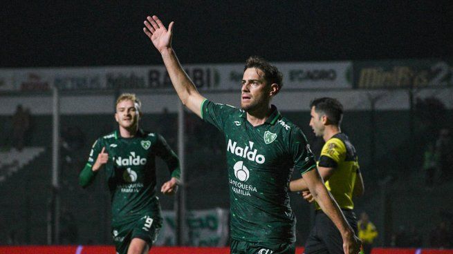 Sarmiento toma aire con una goleada sobre Atlético Tucumán
 
