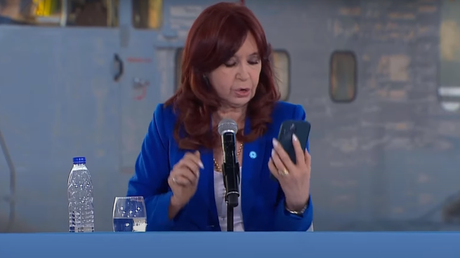  Cristina Kirchner reveló los entretelones del armado de listas
 