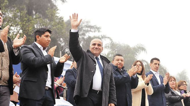  Tucumán: Jaldo y Manzur acordaron lista de unidad para diputados, sin kirchneristas
 