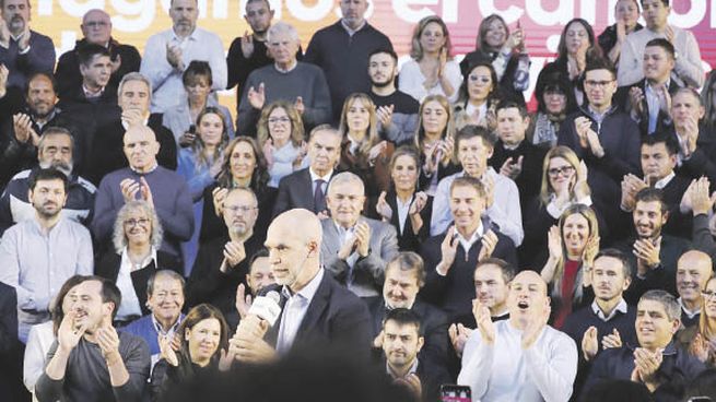  Larreta, intenso en campaña contra el kirchnerismo y también Bullrich
 