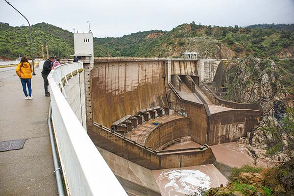 Embalses elevan en 34% el agua almacenada tras últimas lluvias