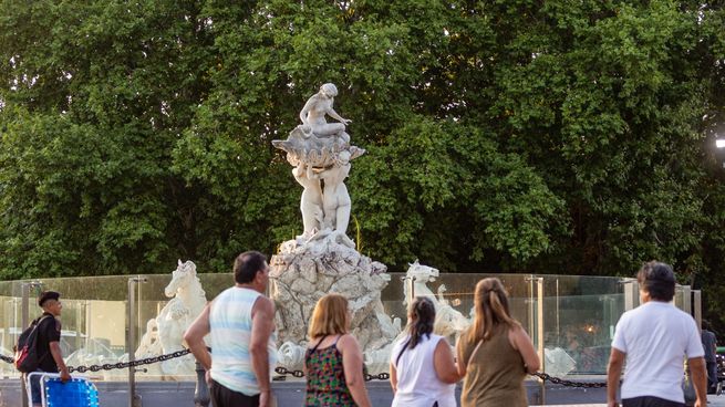  La Ciudad vuelve a mirar al río: un recorrido por la Costanera porteña
 