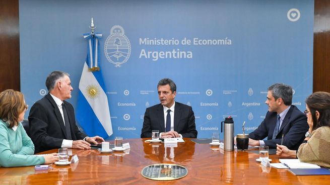  Massa analizó con Castagneto y Michel un programa de 