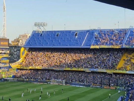  En Inglaterra eligieron a la Bombonera como el mejor estadio para vivir un partido de fútbol
 