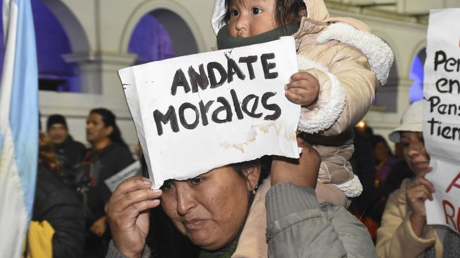  Jujuy: nueva marcha de antorchas contra la reforma constitucional de Gerardo Morales
 