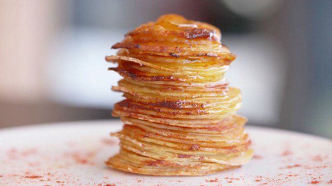  La guarnición perfecta para el fin de semana: receta rapidísima de mil hojas de papa
 