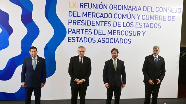  Cumbre del Mercosur: reunión clave de los presidentes sudamericanos en Iguazú
 