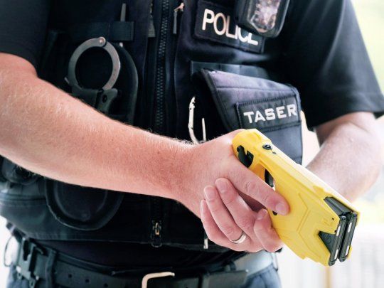  La Ciudad anunció que comprará 500 armas de baja letalidad y 30 pistolas Taser
 