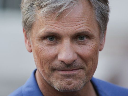  Viggo Mortensen vuelve a Argentina para presentar su nuevo libro
 