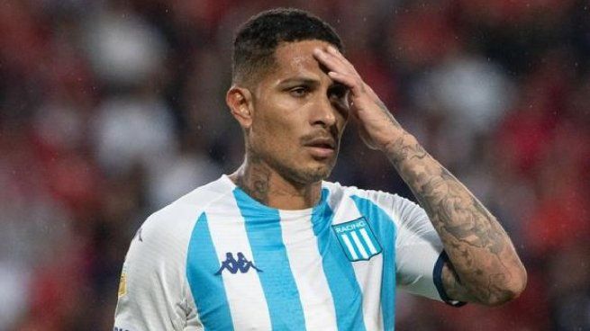  Bomba: Paolo Guerrero se va de Racing
 