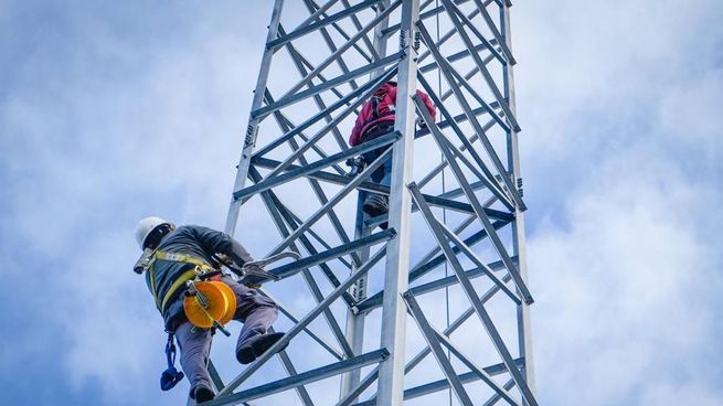  Energía: nueva línea de extra alta tensión beneficiará a más de 1 millón de personas 
 