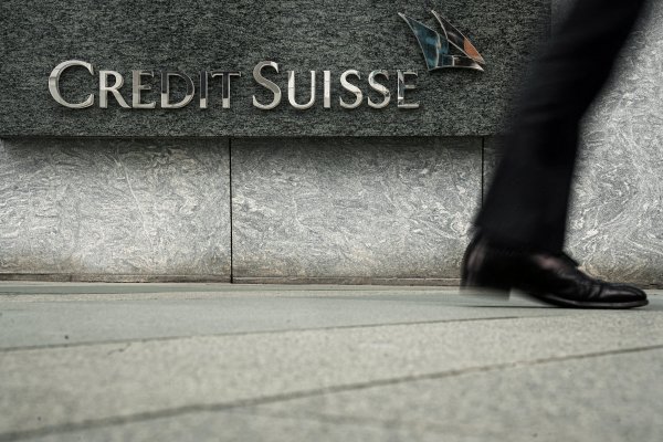 Se le niega al Saudi National Bank la adquisición del 40% de Credit Suisse