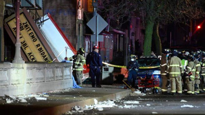  Tragedia en EEUU: un muerto por derrumbe en el teatro Apollo en pleno show
 