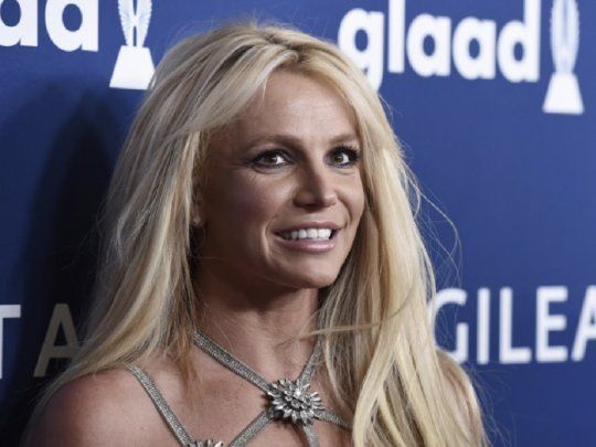  Britney Spears lanzará en octubre su libro de memorias 