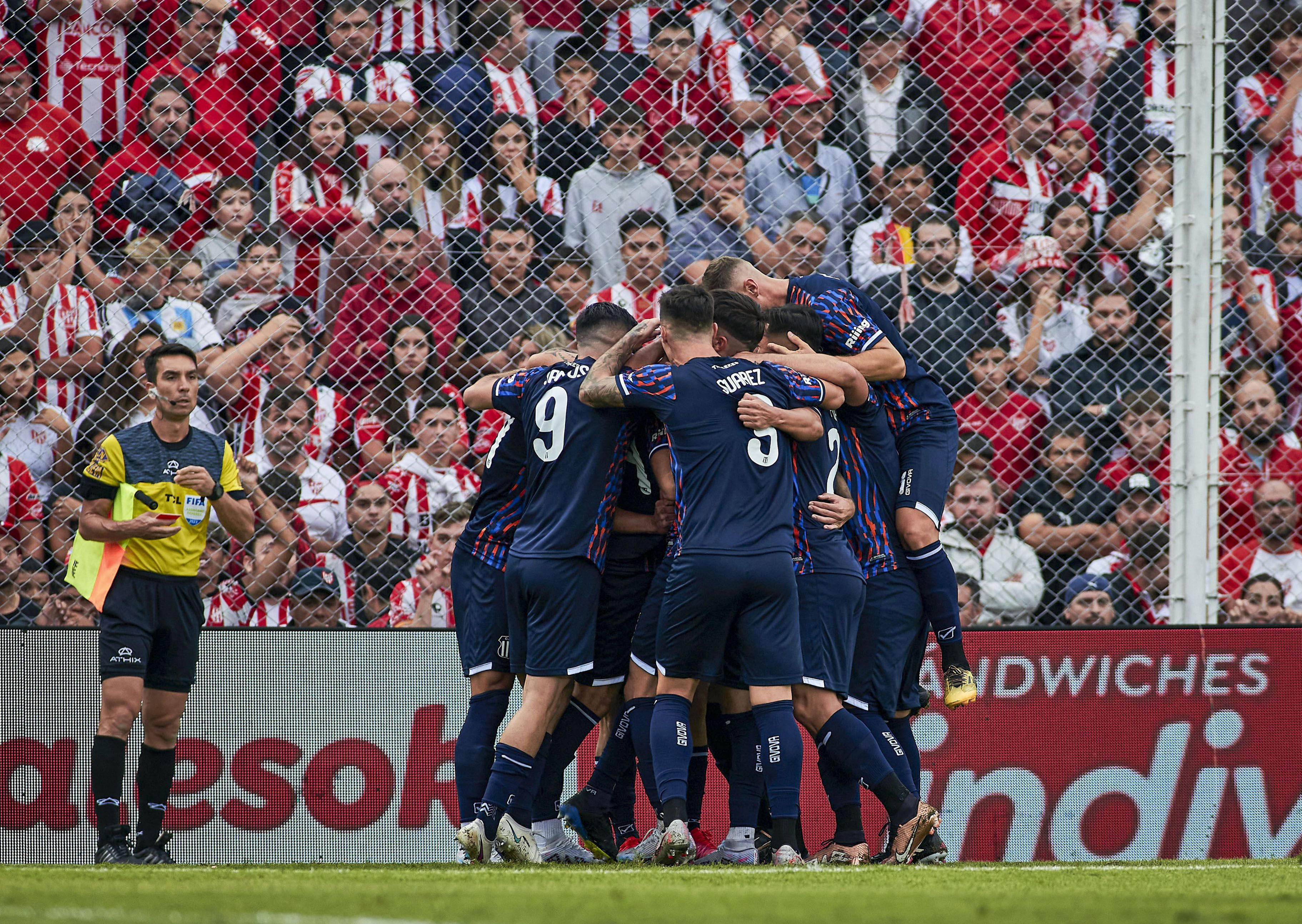  Talleres apabulló a Instituto en el clásico cordobés
 