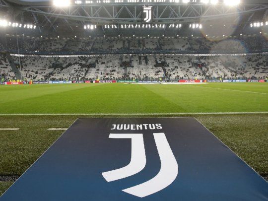  Punto para la UEFA: Juventus abandona el proyecto de la Superliga Europea
 