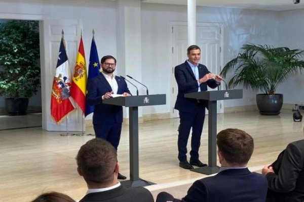 Tras encuentro con Boric en la Moncloa, Sánchez compromete pronta ratificación de acuerdo de modernización con UE