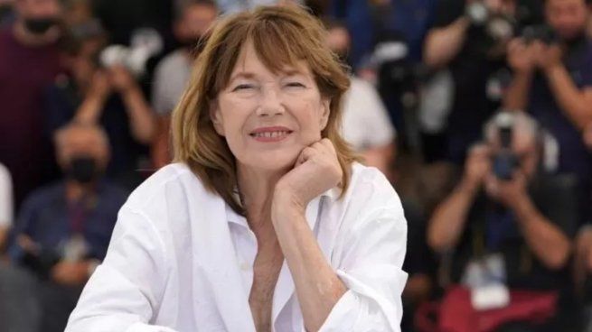  Murió a los 76 años la cantante y actriz Jane Birkin, irreverente figura de la bohemia francesa
 