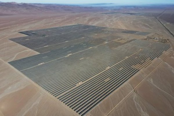 Enel inicia operación comercial en Chile de la tercera planta solar más grande de la firma a nivel mundial