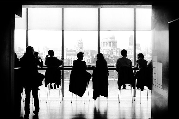 En recta final segunda encuesta de transformación de áreas legales de empresas en Chile