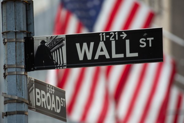 IPSA abre al alza y Wall Street inicia sin mayores cambios ante paños fríos de la Fed