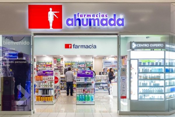 Farmacias Ahumada regresa al centro de Santiago tras el estallido y pandemia: anuncia apertura de siete nuevos locales en el casco histórico