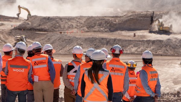 Proyecto minero Nueva Centinela del grupo Luksic inició las obras mayores y tiene 14% de avance